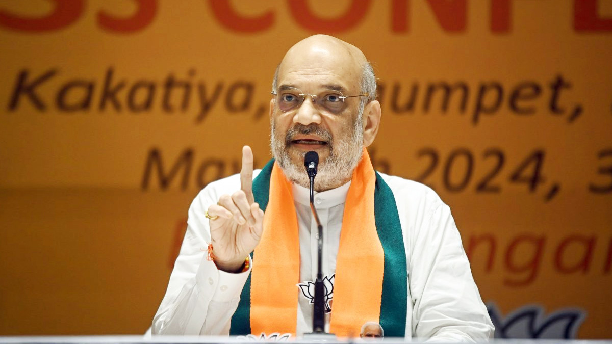 15Feb Naeem/Amit-Shah.jpg